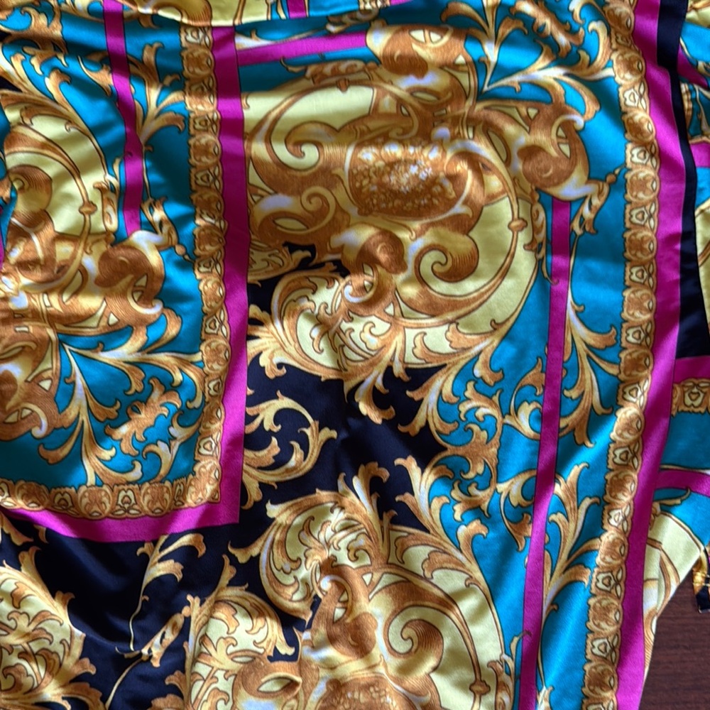 Vibrant Multicolor Ruched Top - Picture 5 of 5